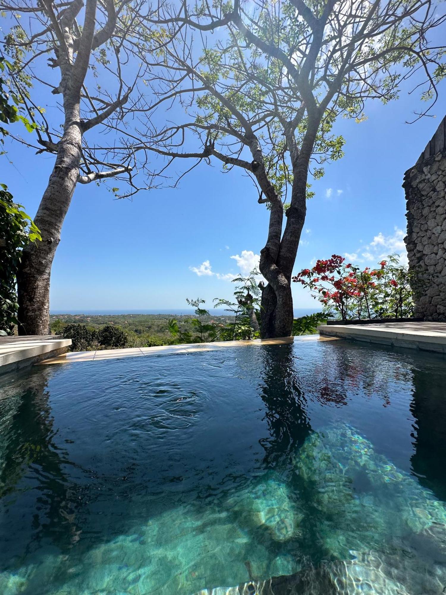 Divinity Villas - Uluwatu, Bali ภายนอก รูปภาพ