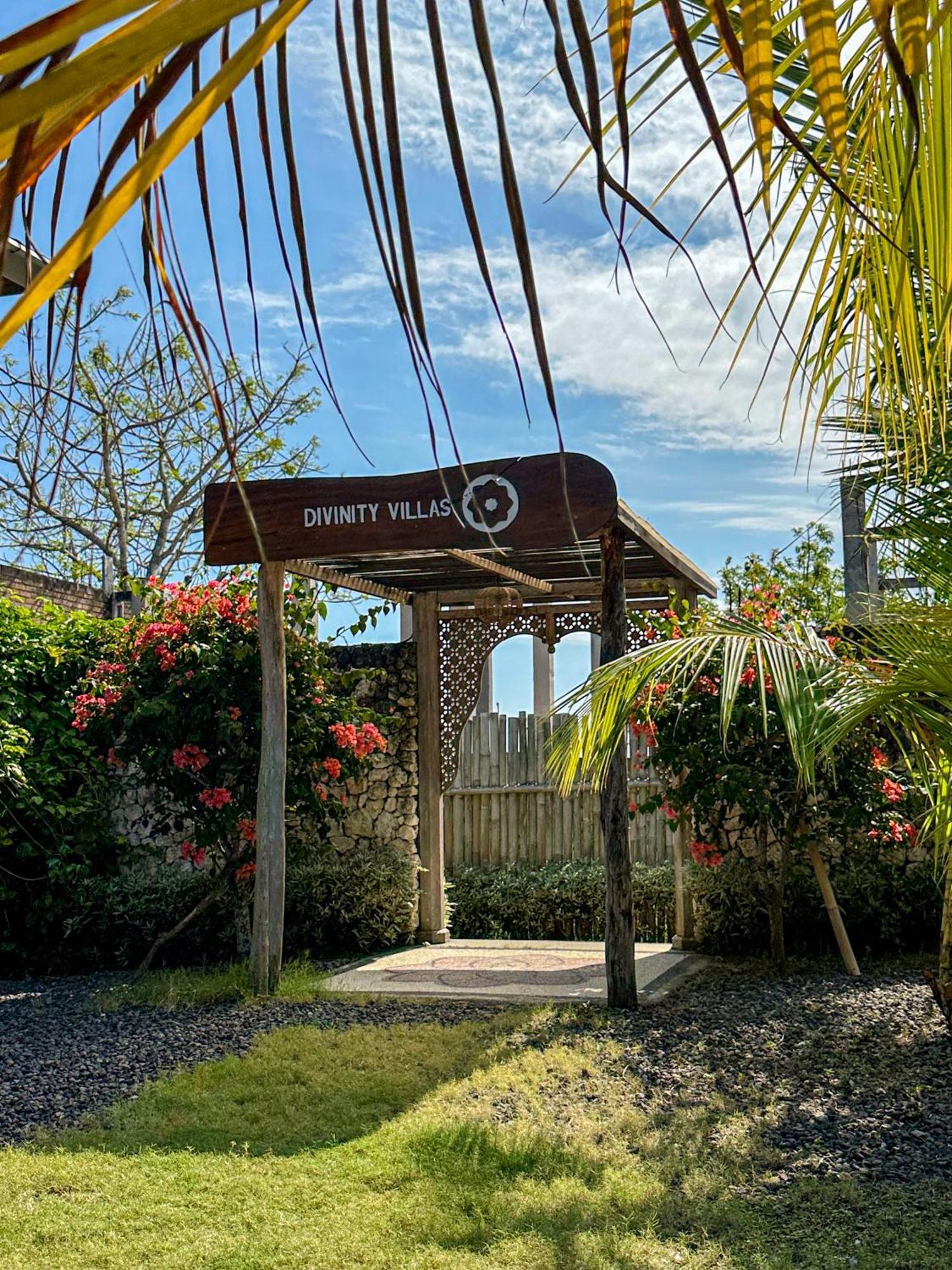 Divinity Villas - Uluwatu, Bali ภายนอก รูปภาพ