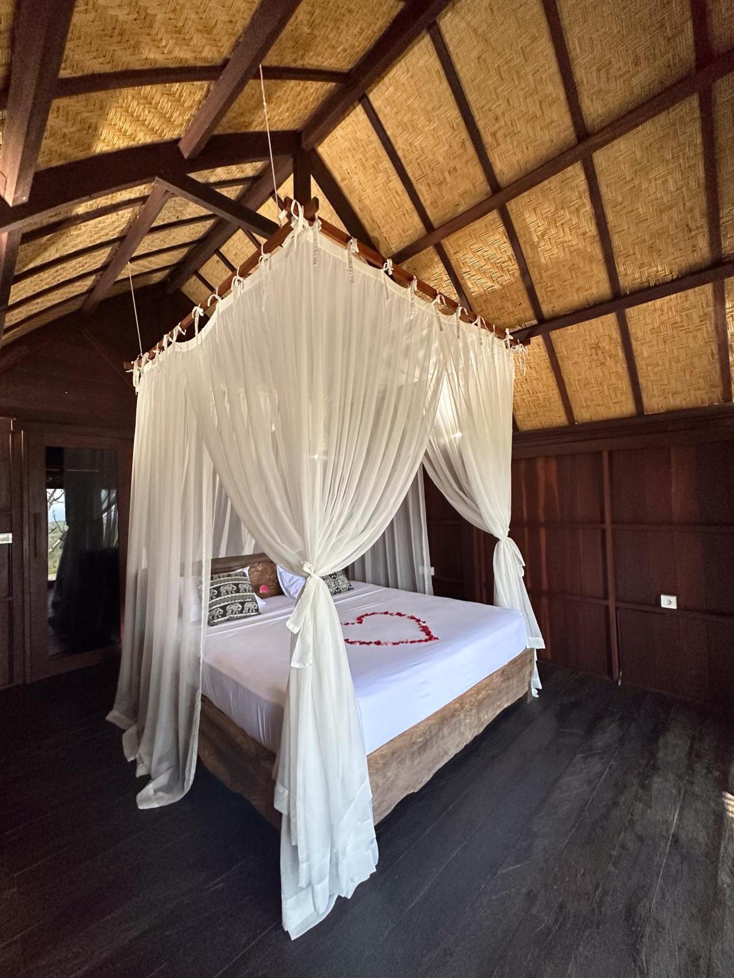 Divinity Villas - Uluwatu, Bali ภายนอก รูปภาพ