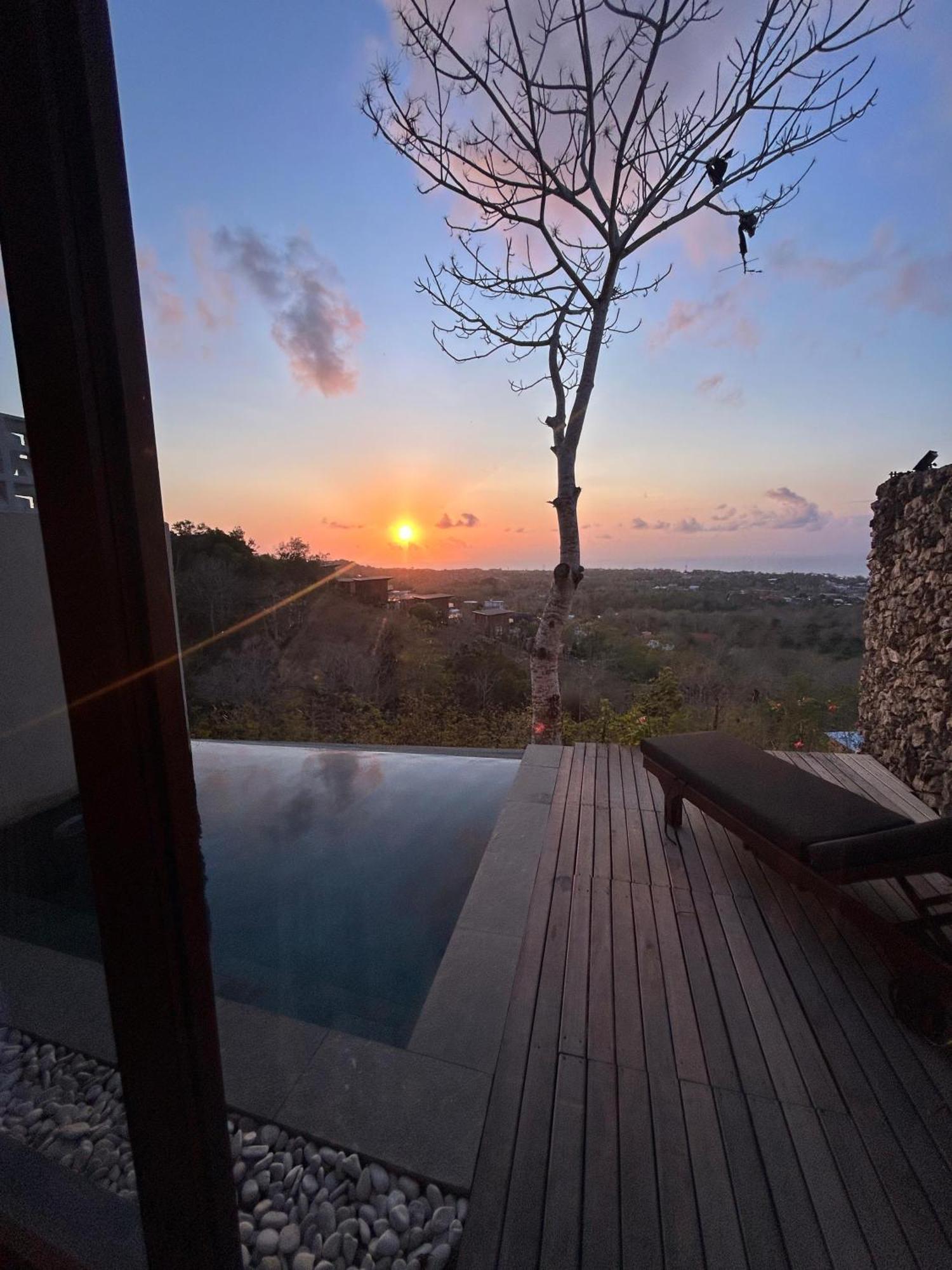 Divinity Villas - Uluwatu, Bali ภายนอก รูปภาพ
